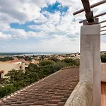 Villa In 43988