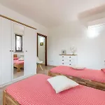In 43988 Villa Stintino