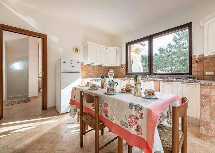 Villa In 43988